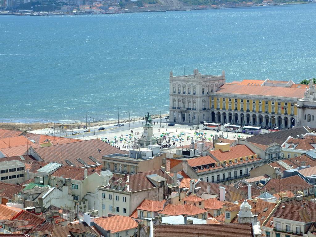 Casa Portuguesa Chiado Apartment Lisbon Exterior photo